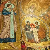 Mozaika Świętej Rodziny w Branicach