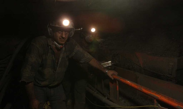 Ugaszono pożar w kopalni Sośnica