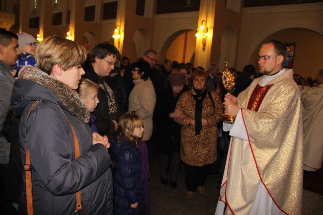 Relikwie bł. Jose i bł. Karoliny w Mościcach 