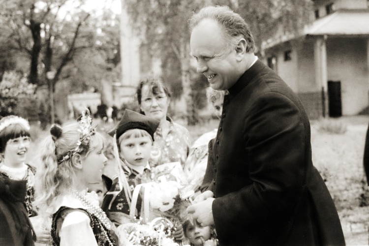 Bp Józef Zawitkowski skończył 75 lat