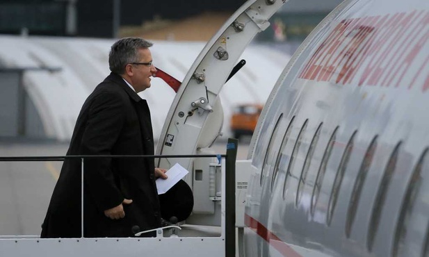 Komorowski przybył na szczyt PW w Wilnie