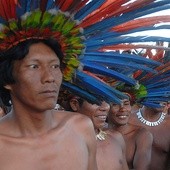 Episkopat Brazylii broni praw Indian