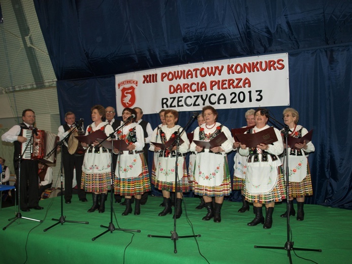 XIII Powiatowy Konkurs Darcia Pierza w Rzeczycy