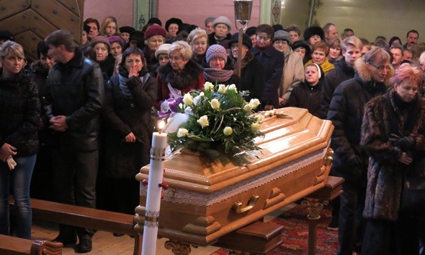 Pogrzeb organisty w Starej Wsi