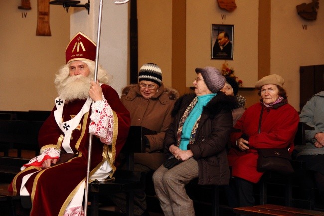 Orszak św. Mikołaja w Mistrzejowicach