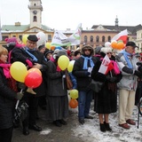 Cieszyniacy poszli w pochodzie dla rodziny