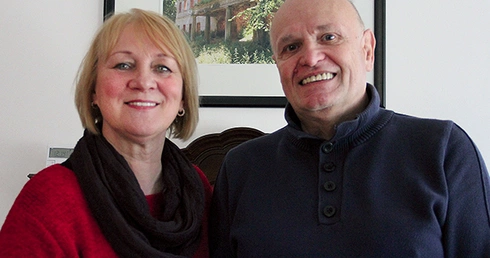 Małgorzata i Roland Hellmannowie do Polski wrócili w 2010 roku. Obecnie mieszkają w Zatoniu k. Zielonej Góry