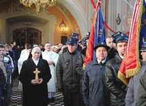  Wprowadzenie relikwii do bielińskiej świątyni