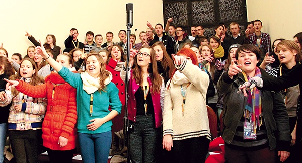 Wspólny śpiew animowali uczestnicy diecezjalnych warsztatów muzycznych