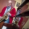 Piotr Baron (ur. 1961) – ceniony saksofonista jazzowy, kompozytor i pedagog. Od 20 lat zajmuje czołowe miejsca w ankiecie „Jazz Top” pisma „Jazz Forum” w kategorii saksofonu tenorowego i sopranowego. Wykładowca w Instytucie Jazzu (Nysa). Mieszka we Wrocławiu