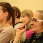 Poezja i teologia - spotkanie z ks. Jerzym Szymikiem