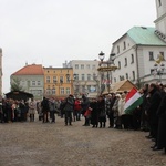 Tablica pamiątkowa na gliwickim rynku