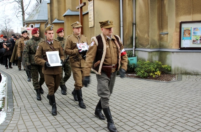 Pożegnanie partyzanta NSZ Edwarda Biesoka