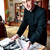  Od 1995 roku ks. Salaterski był kustoszem katedry i sanktuarium MB Bolesnej 
