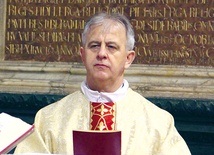  Przez ostatnie cztery lata ks. prał. J. Piotrowski był proboszczem parafii pw. św. Małgorzaty w Nowym Sączu