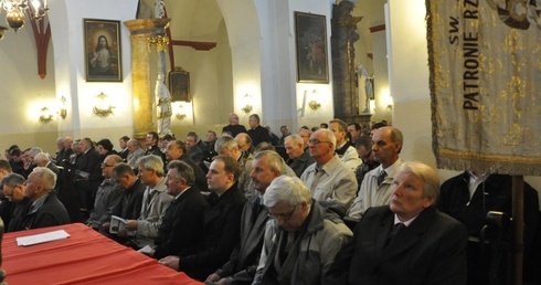 Terminowanie u świętego cieśli