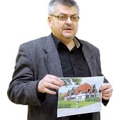 Dariusz Pawliński podczas prezentacji projektu hospicjum