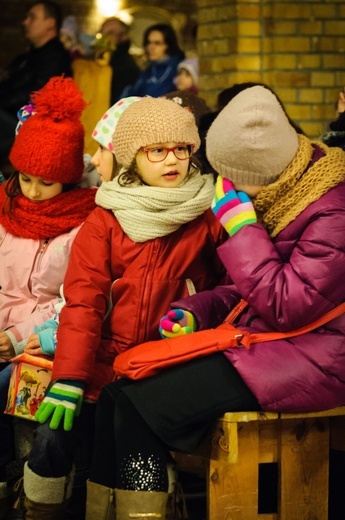 Roraty w parafii NMP Królowej Polski w Głogowie