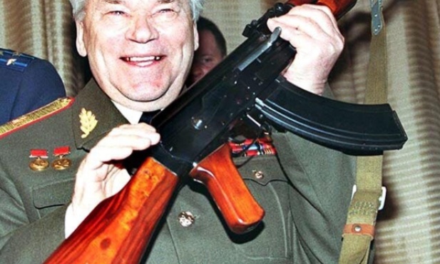 Zmarł Michaił Kałasznikow