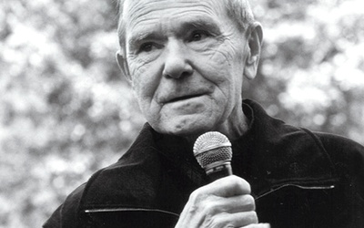  Ks. Herbert Hlubek 2 czerwca 2001 roku, w dniu odebrania Nagrody im. ks. Józefa Tischnera
