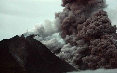 Erupcja Sinabung wywołała panikę