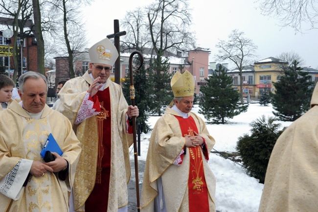 Pochodzący z Kozienic bp Radosław Zmitrowicz (Ukraina) odwiedził swoje rodzinne miasto