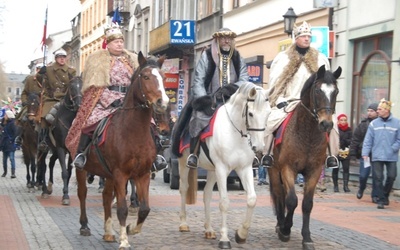 W Uroczystość Objawienia Pańskiego ruszyły Orszaki Trzech Króli