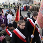 Wprowadzenie urny śp. Wojciecha Kilara do katedry