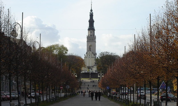 Kibice pielgrzymują na Jasną Górę