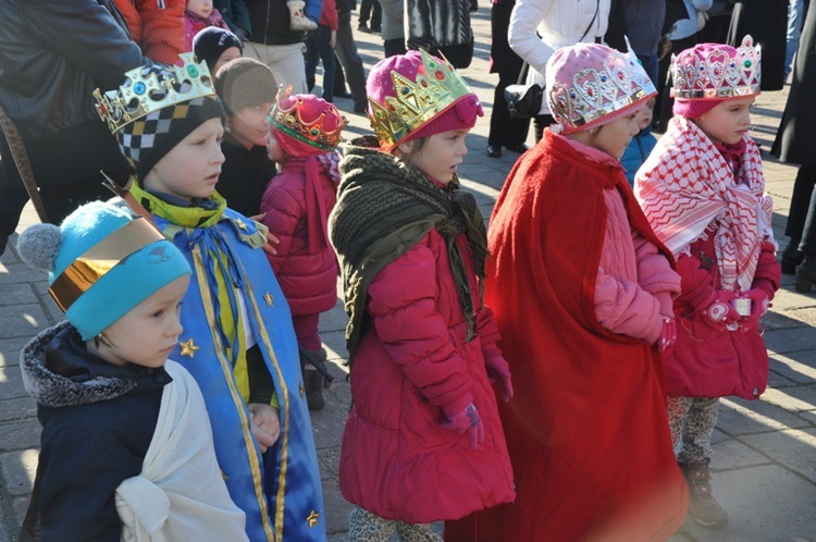 Orszak Trzech Króli w Brzesku cz. I