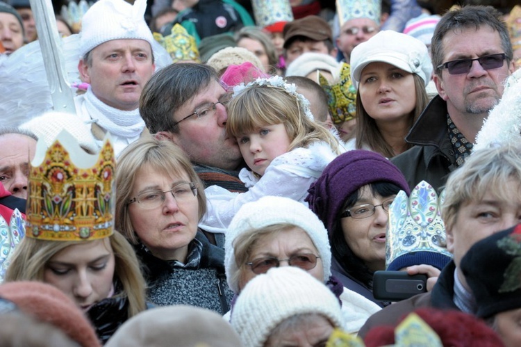 Orszak w Świdnicy - hołd na Rynku