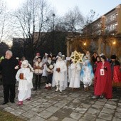 Orszak kolędników w Brzęczkowicach