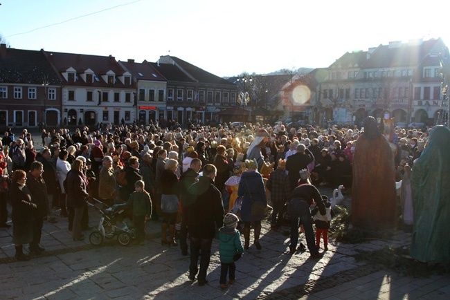 Orszak Trzech Króli w Myślenicach 2014 r.