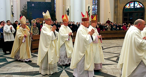  „Dies episkopi", czyli rocznica święceń biskupich metropolity katowickiego, z udziałem prymasa Polski abp. Kowalczyka w katedrze w Katowicach