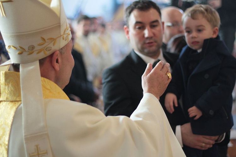 Goście i uczestnicy święceń biskupich