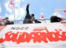 Nagroda Solidarności dzieli dawną opozycję