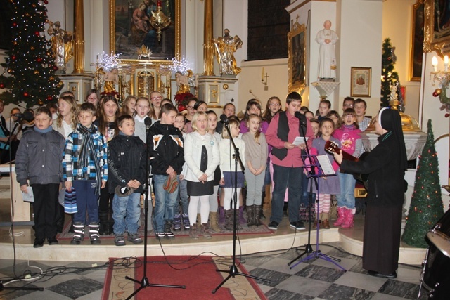 Dekanalny konkurs kolęd w Zabrzegu