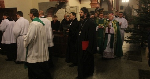 Symboliczna modlitwa trzech