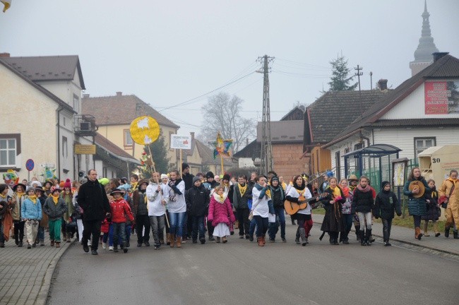 Kolędnicy misyjni w Niegowici