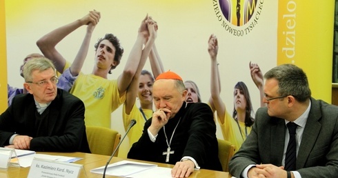 "Jan Paweł II - Świętymi Bądźcie!"