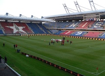 Kraków sprzeda stadiony Cracovii i Wisły?