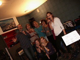 Zespół Cantare Per Dio podczas warsztatów prowadzonych przez Adama Rymarza