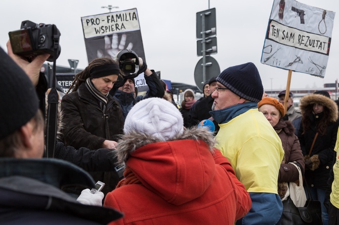 Bronili życia pod "Pro-Familią"