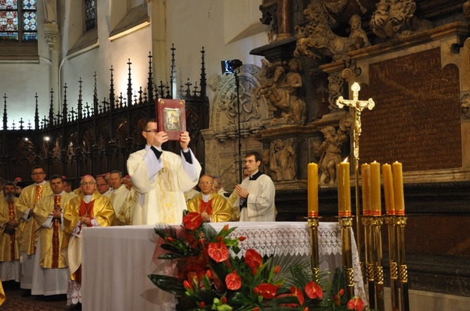 Pierwsza część liturgii święceń