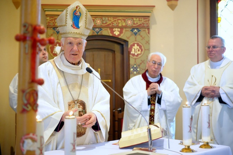 Patron szkoły - część w kościele