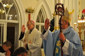 Biskupi Piotr Libera i Ludwik Jabłoński udzielili błogosławieństwa na zakończenie tegorocznych ekumenicznych spotkań