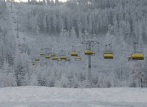 Szczyrk: narciarze utknęli na kolejce