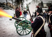 Łączenie historii