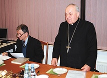  Bp Edward Frankowski sprawuje honorowy patronat nad seminariami