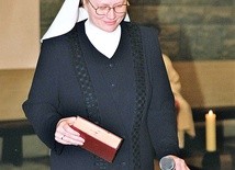 Barbara Pietrzak podczas obrzędu konsekracji dziewicy w kościele  św. Marcina w 2001 r. przyjęła imię Agnes